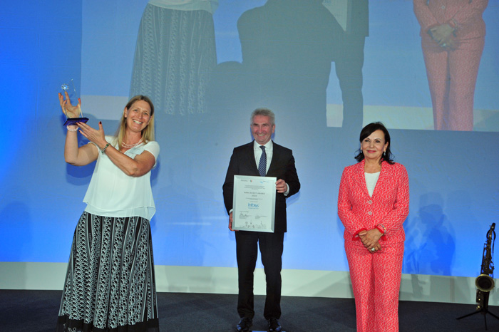 印孚瑟斯获得了北威州的荣誉。投资奖2020in Germany